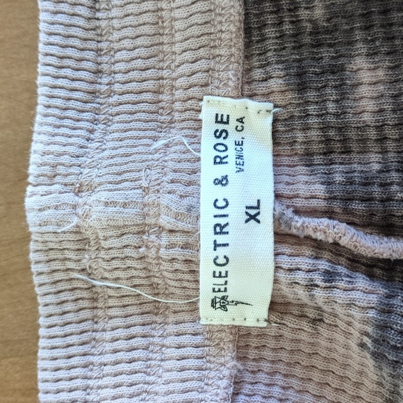 Sweatpants - Picture 5 of 6